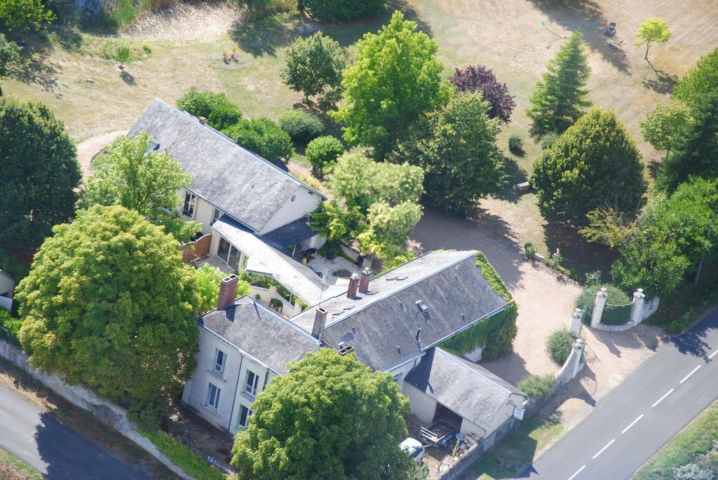 Bed and Breakfast La Marelle Avrillé-les-Ponceaux Exterior foto